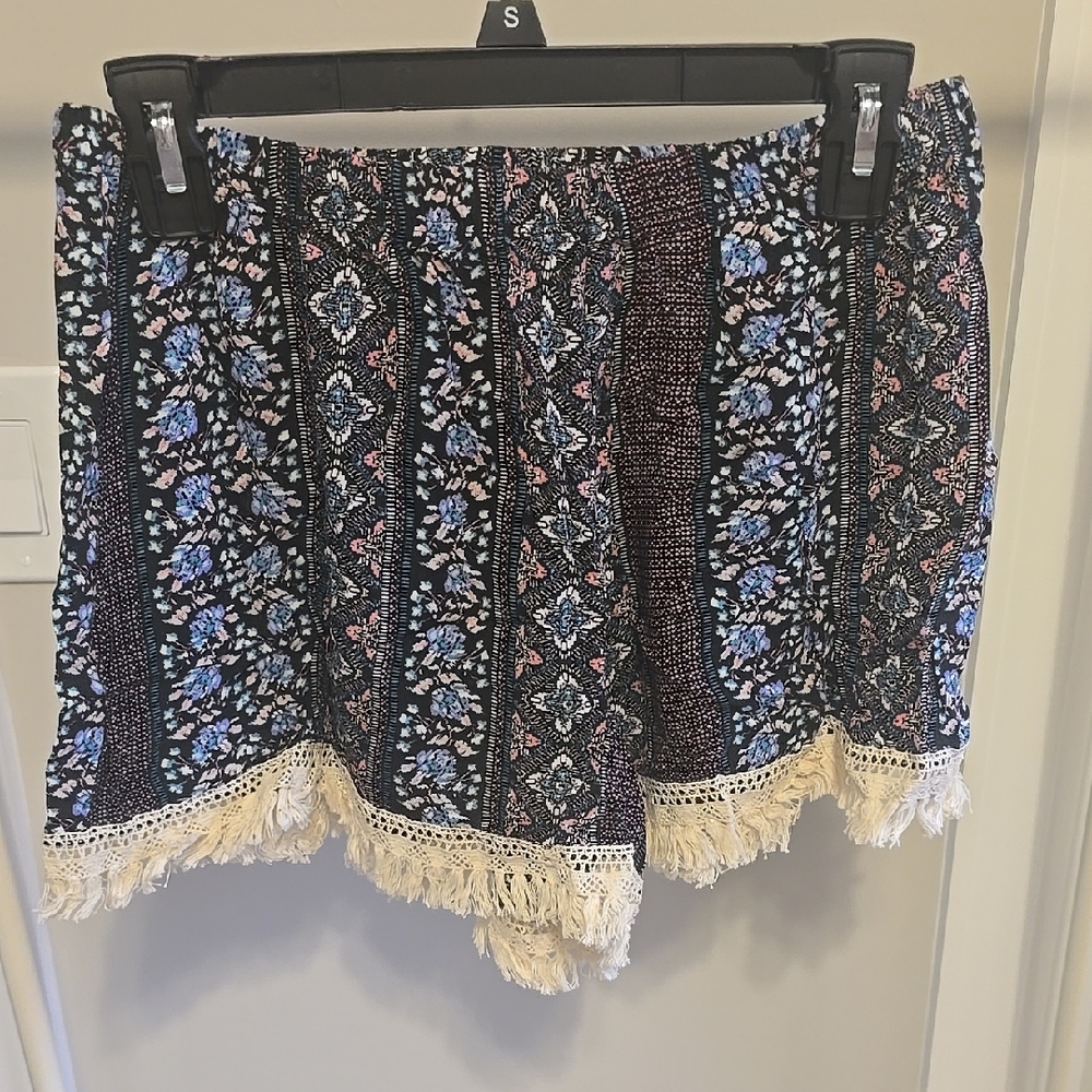 Floral Print Shorts with Crochet Fringe Trim
